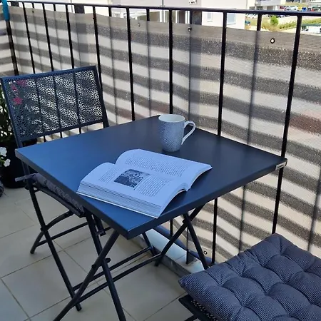 Dora - Comfortable In A Great Location פולה